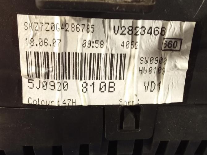 SKODA FABIA II 1.2 Prístrojovka ,dislpej 5J0920810B