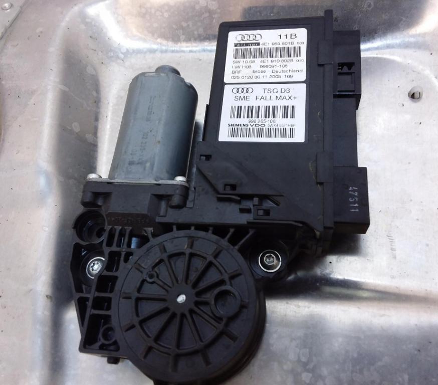 AUDI A8 D3 Mechanizmus okna predný ľavy 4E0837849
