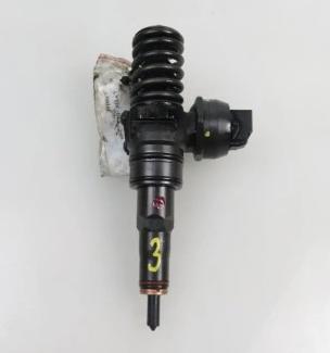 POMPOWTRYSKIWACZ AUDI A4 B7 1.9 TDI 038130073BH 0414720230