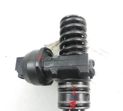 POMPOWTRYSKIWACZ AUDI A4 B7 1.9 TDI 038130073BH