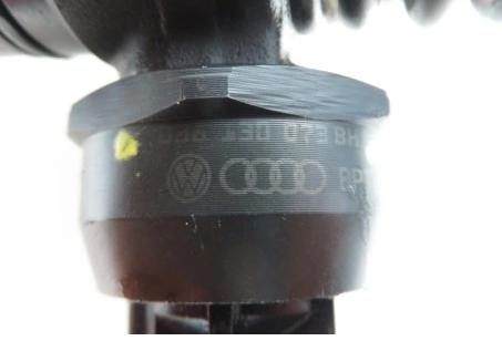 POMPOWTRYSKIWACZ AUDI A4 B7 1.9 TDI 038130073BH 0414720230