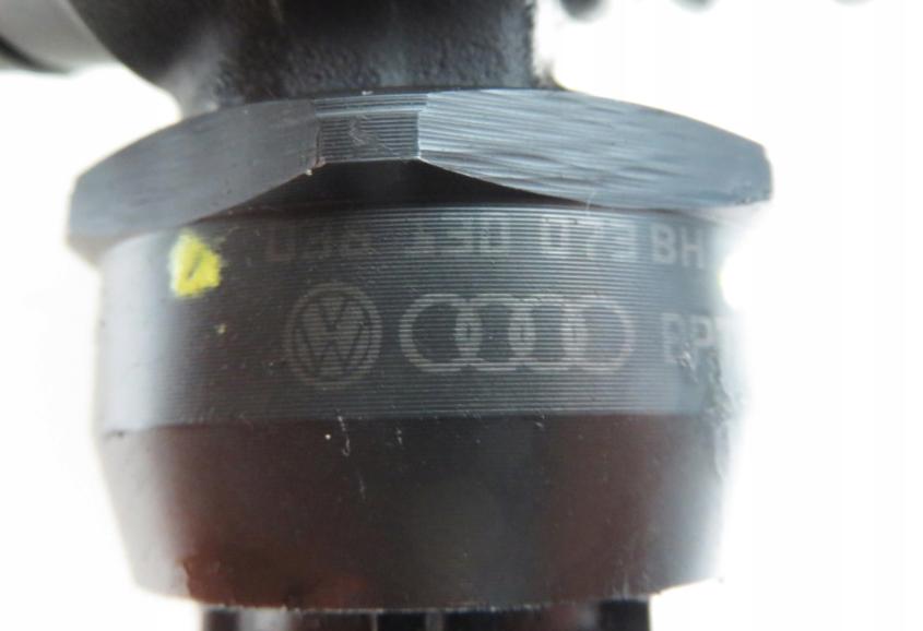 POMPOWTRYSKIWACZ AUDI A4 B7 1.9 TDI 038130073BH 0414720230