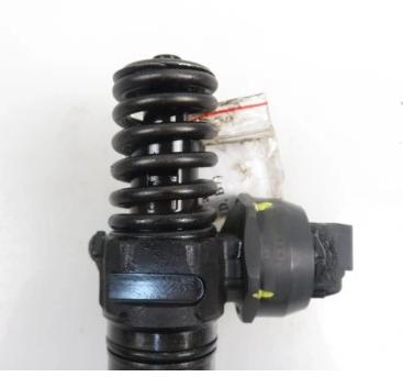 POMPOWTRYSKIWACZ AUDI A4 B7 1.9 TDI 038130073BH