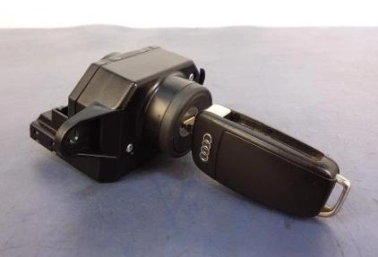 AUDI A6 C6 spinačka kľúč 4F0910131E