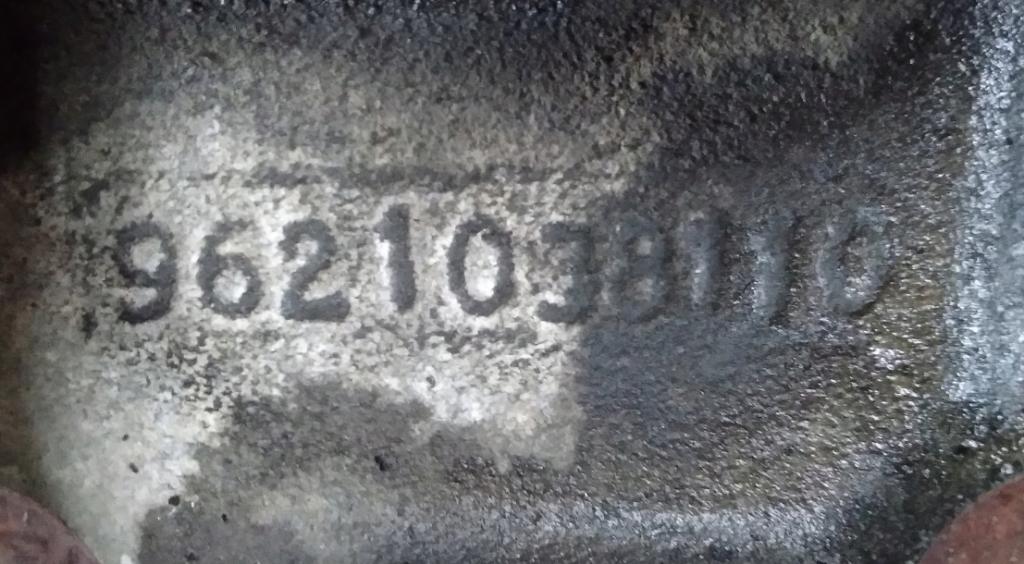CITROEN SAXO I 1.4 55KW  Hlava valcov komplet 9621038110