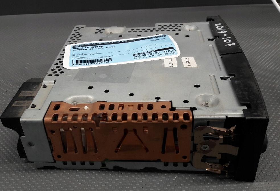 96624490XT Radio CD Citroen C3 -- KOD NEMAME --