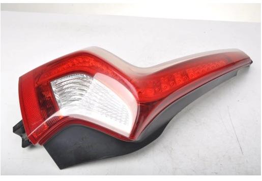 VOLVO V60 Svetlo ľavá strana zadná ľavy zad 31214963