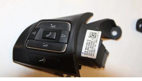 PŘEPÍNAČE W ŘÍDÍTKA: VW SHARAN PASSAT GOLF B7 3C8959537D