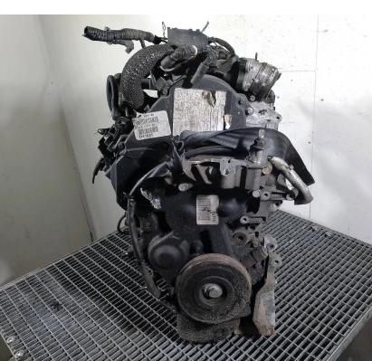 Volvo V50 D4164T motor kompletny bez turba , alternatora , klimy