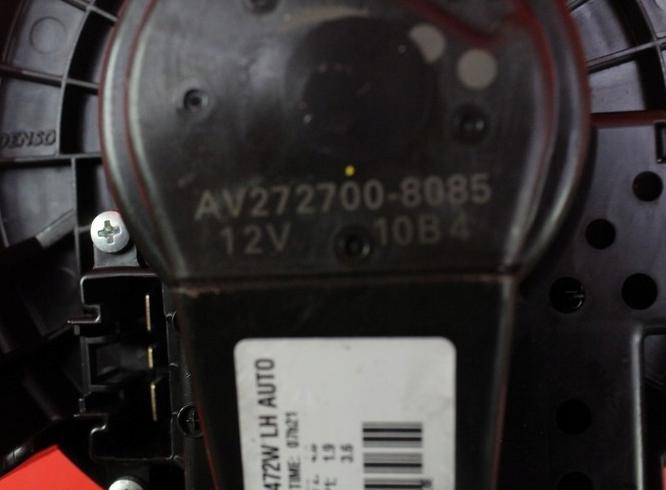 ventilátor vzduchu kúrenia TOYOTA AURIS 2 II 272700-8085