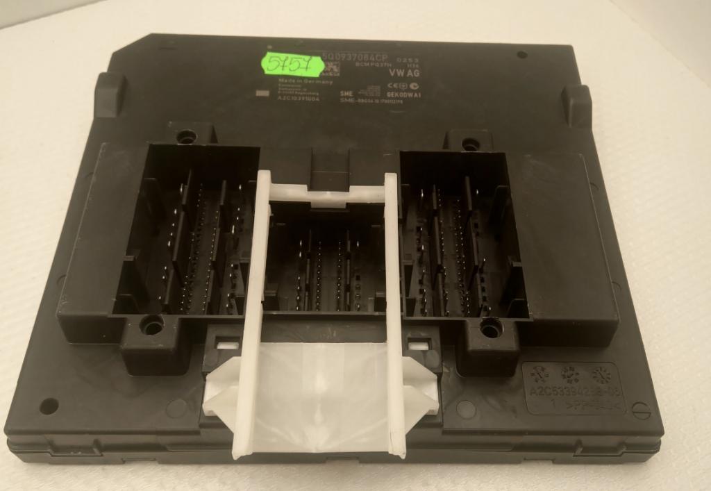 Modul komfortu VW SKODA SEAT AUDI 5Q0937084CP