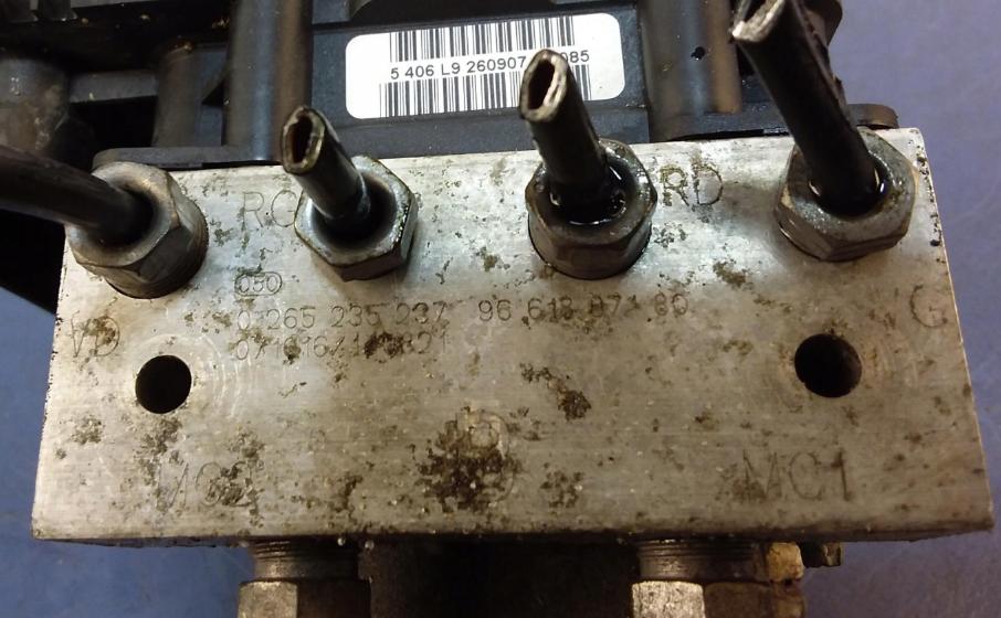 PEUGEOT 307 I Pumpa ABS 9663241680