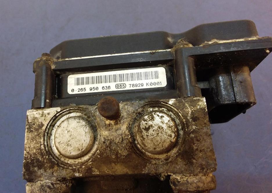PEUGEOT 307 I Pumpa ABS 9663241680