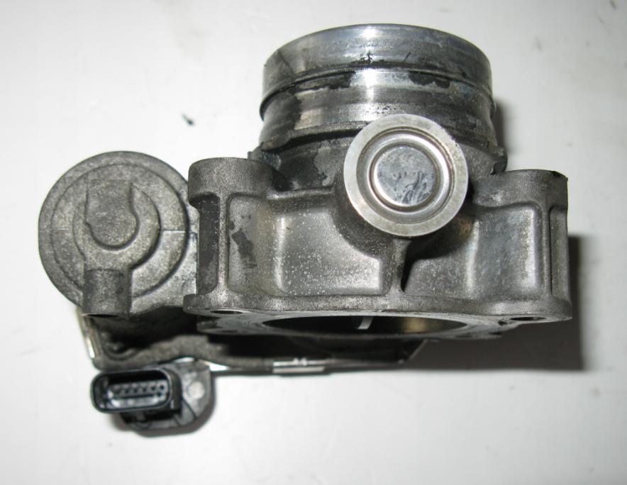 Škrtiaca klapka  OPEL ASTRA IV J 1.6 CDTI diesel