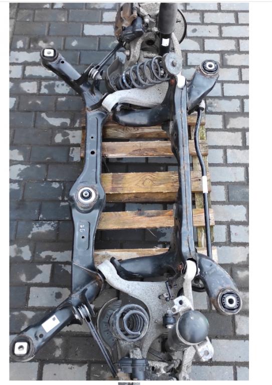 Audi Q5 8R LIFT zadná Výstuha 8R0505235N