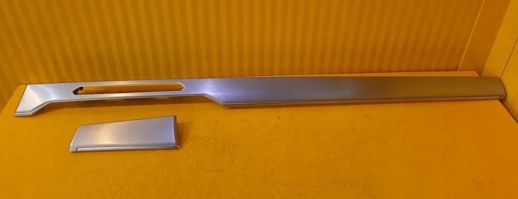 PASSAT B8 Lišta kryt dosky 3G1853261H