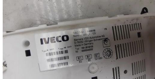 IVECO DAILY 99-06 Prístrojovka 504055190 dve zástrčky: