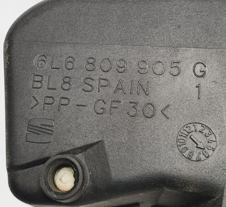 Dvierka nádrže paliva  SEAT IBIZA III 6L