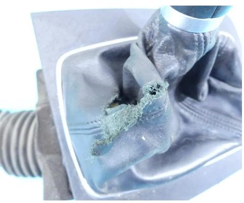 Kulisa  6R AUDI A4 B6 1,9TDI 8E0711025
