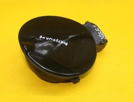 Dvierka nádrže paliva VW FOX   3D