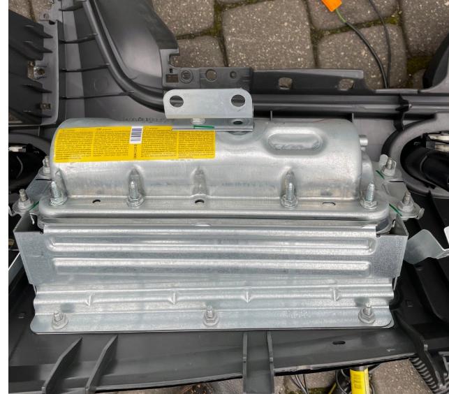 FORD FOCUS MK2 - doska  Palubná doska