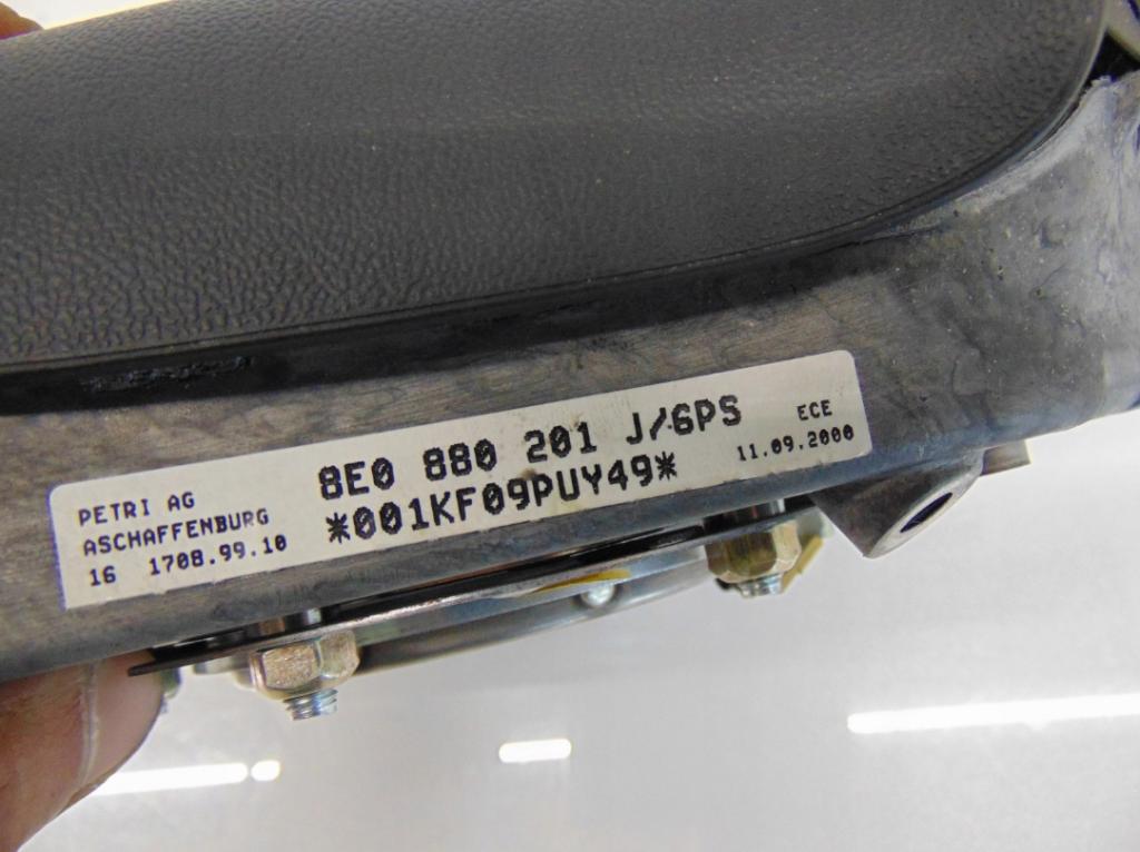 AirBag airbag volantu AUDI 8E0880201