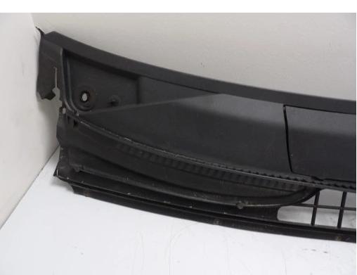 torpédo plast pod čelní okno plastové VITO VIANO W639 A6398840074