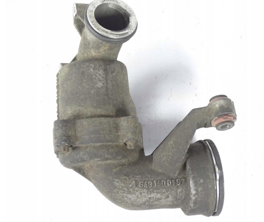 Mercedes E Trieda W211 Rúra INLET: Rúrka turba