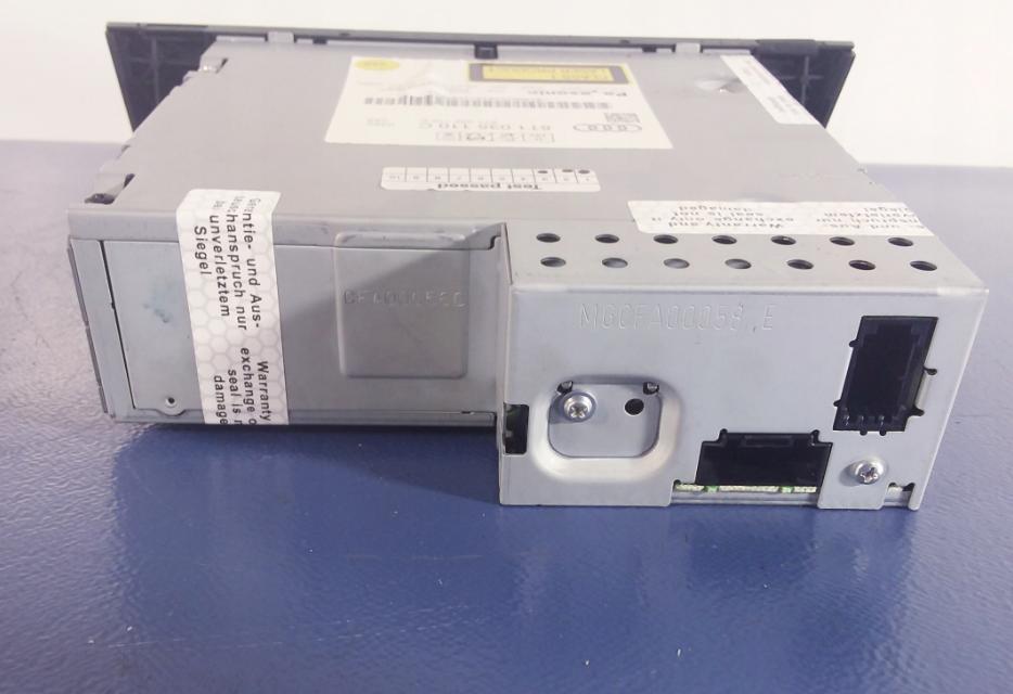 AUDI A4 B5 RADIO Menič