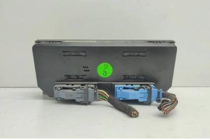 Panel kúrenia OPEL ZAFIRA B 2007 13245119