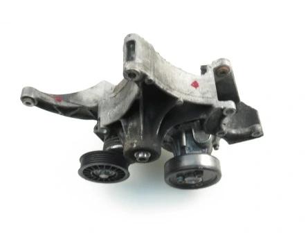 Držiak alternátora AUDI A4 B5 1.9 TDI 028903143AF