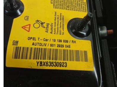 AirBag sedačky pravá ASTRA H 13139839