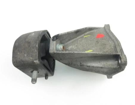 Držiak prevodovky VW PASSAT B5 1.9 TDI 8D0399113AB