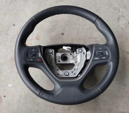 Volant multifunkční: HYUNDAI I20 II koža