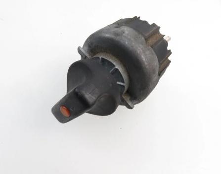 Spínač svetiel MERCEDES C W202 0005456004