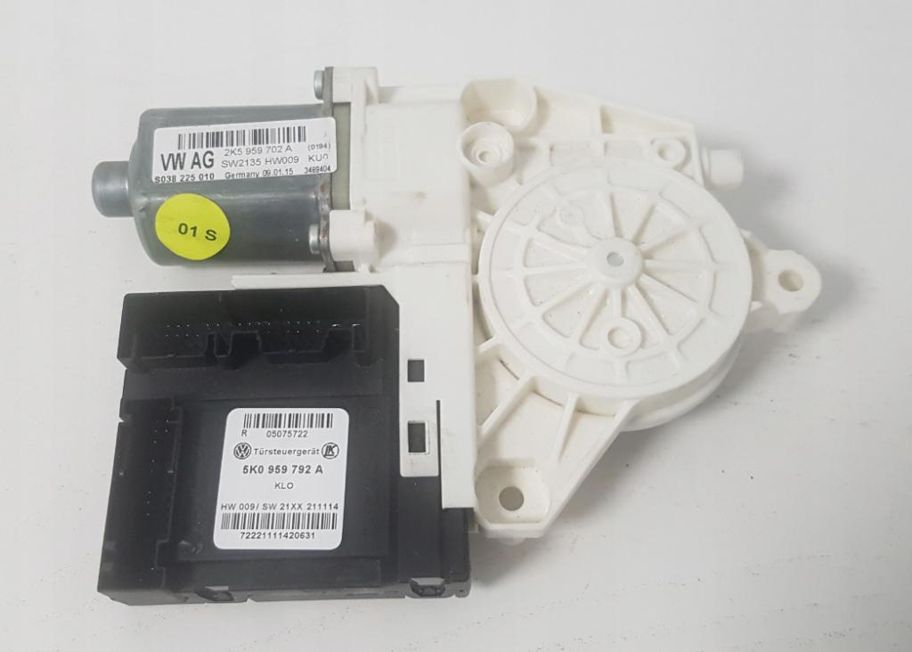Motorček okna pravy predný VW GOLF VI 5K0959792A