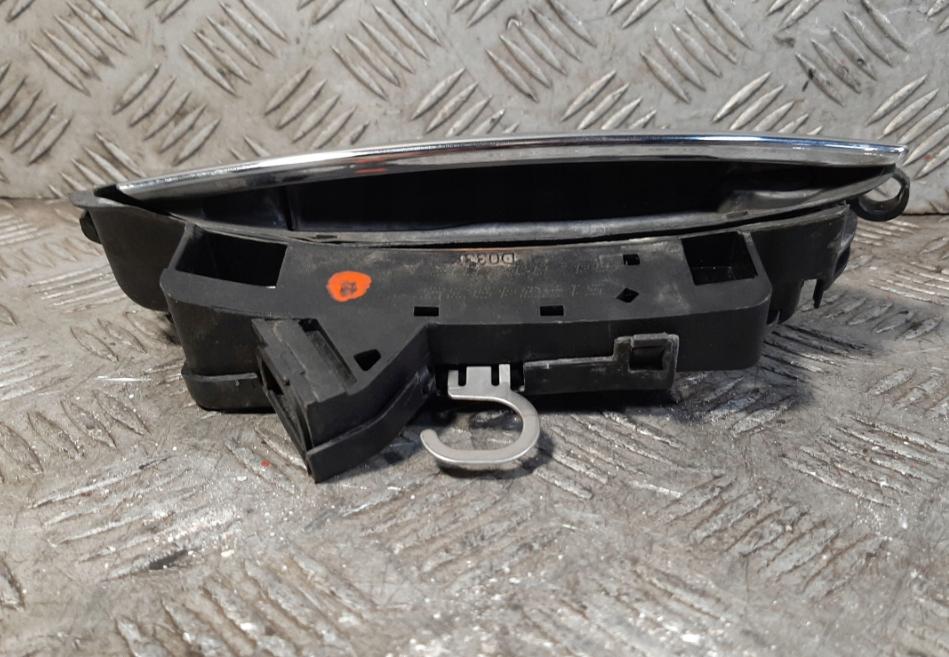 FIAT CROMA II 07R Kľučka vonkajšia  ľavá predna