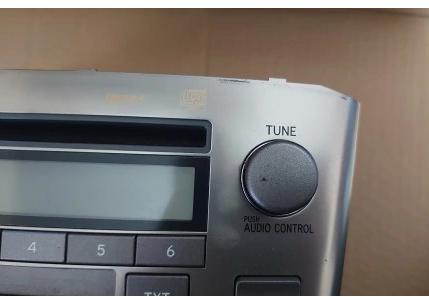 RADIO TOYOTA AVENSIS T25 86120-05081 --KOD NEMAME--