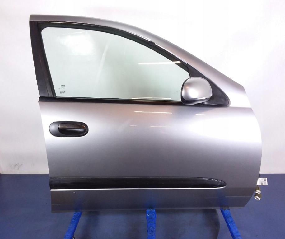 NISSAN ALMERA N16 LIFT 5D Dvere predný pravé KY0