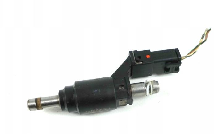 Vstrek vstrekovač OPEL SIGNUM VECTRA C 2.2 16V