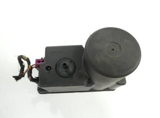 pumpa centrálneho zámku AUDI A4 B5 4A0862257A