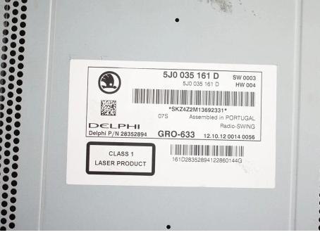 RADIO CD MP3 SKODA FABIA II ROOMSTER 5J0035161D --KOD NEMAME--