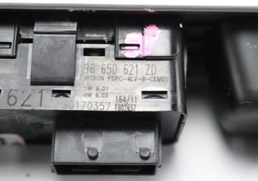 Panel ovládania okien PEUGEOT 5008 I 1