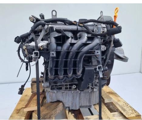 motor VW Golf IV 1.4 16V 75 hp hliníkova vana AHW - komplet