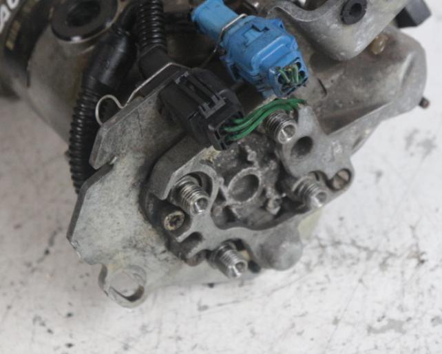 BERLINGO I 1.9D 1.9 D Pumpa vstrekovacia R8445B323D