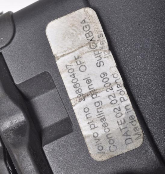 VOLVO V50 Roleta zad zadná kufra 39860407