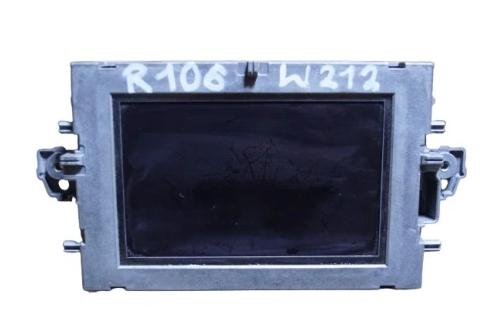 MERCEDES W212  EKRAN - A2129010804