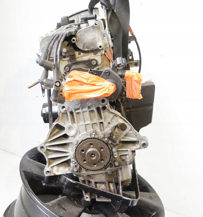 Motor 1.4 16V GOLF IV AUDI A3 SKODA OCTAVIA AXP