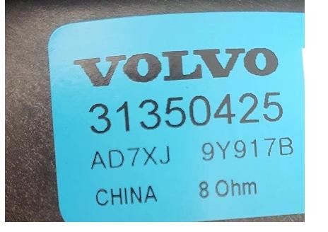 VOLVO S60 V60 III  reproduktor Dvere 31350425