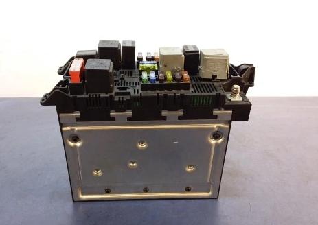 MERCEDES E W211 Skrinka Modul SAM 2115459001
